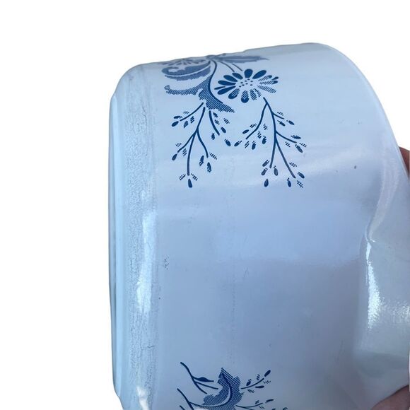 Vintage Pyrex Colonial Mist White and Blue 474-B 1.5L Casserole Dish - Picture 4 of 6